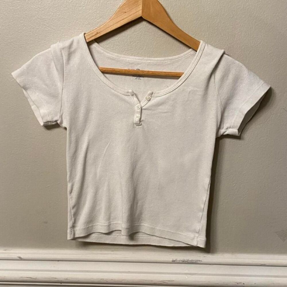 Brandy-melville Women's White T-shirt